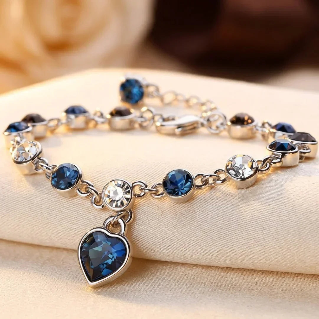 Ocean Heart Glow Bracelet | White Gold