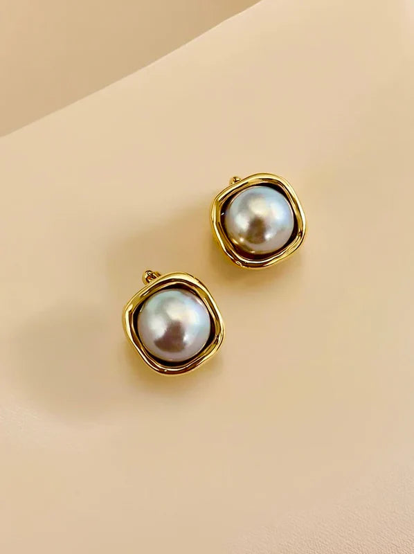 Pearl jewelry